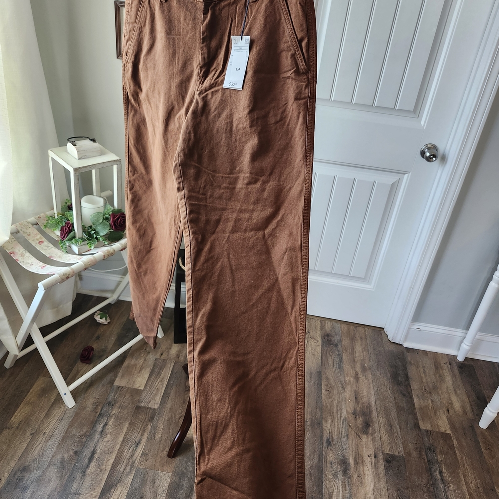 Piombo Men's Corduroy Pants in Rich Brown